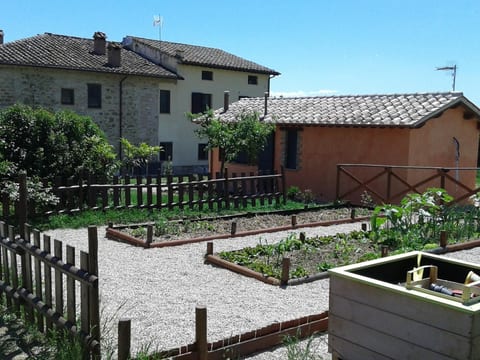 Wohnung 'La porcilaia' mit Privatparkplatz