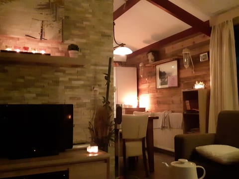 Wunderschönes Haus mit Pool, Garten und Grill