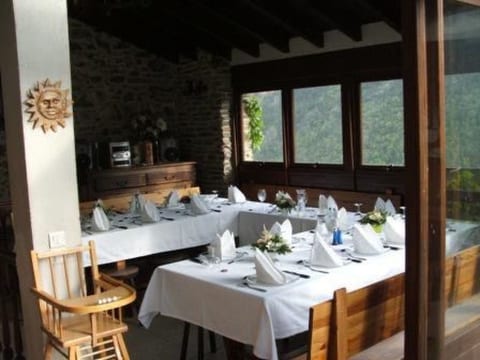 für 14 Personen in Nohèdes