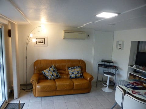 Wohnung "Les Platanes" mit Jacuzzi