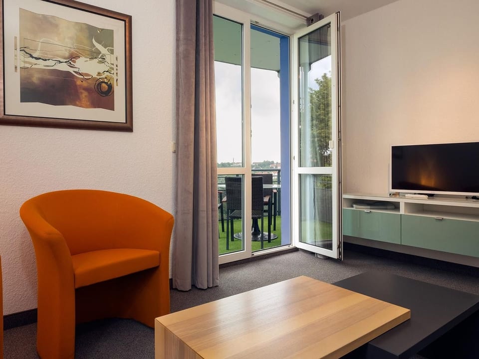 Wohnung in Mockritz mit Garten - Dresden