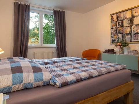 Wohnung in Mockritz mit Garten