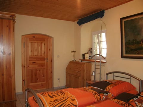 Wohnung mit Terrasse im sanierten Fachwerkhof