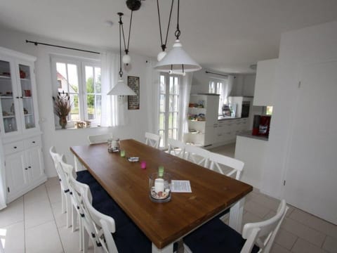 Reet-Hus Hanbutt in Glowe
