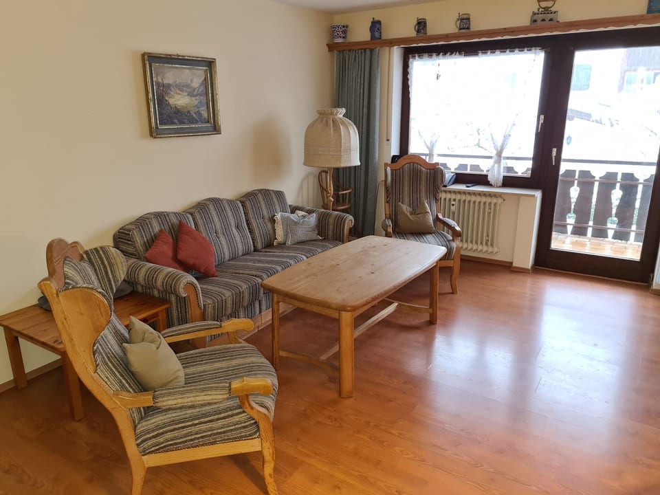 Kleine Wohnung in Garmisch-Partenkirchen - Garmisch-Partenkirchen