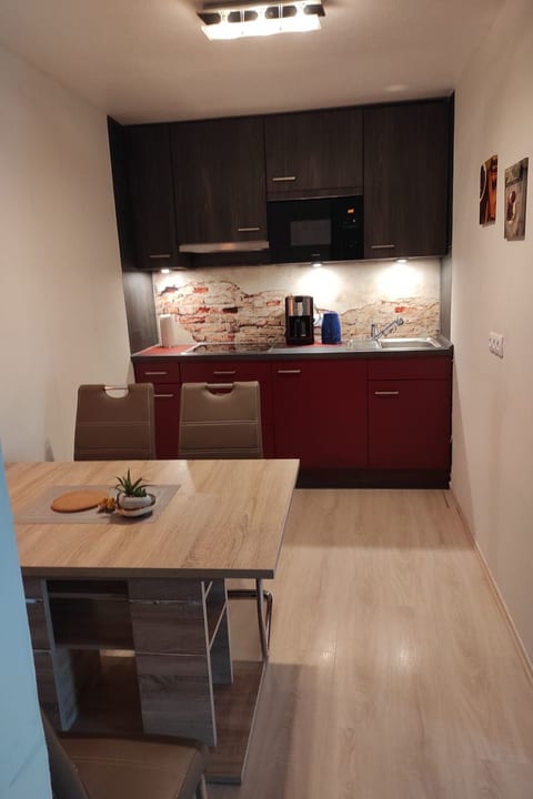 Ganze Wohnung in Jade mit Garten