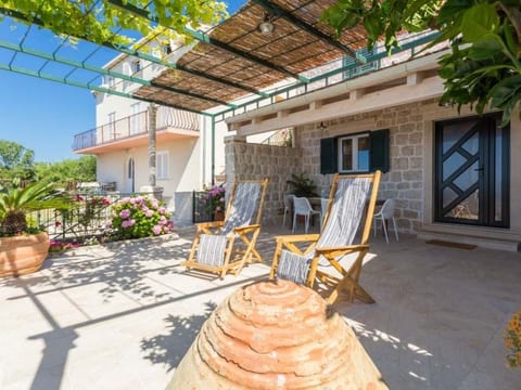 Traditionelles kroatisches Haus Dolina, Orašac