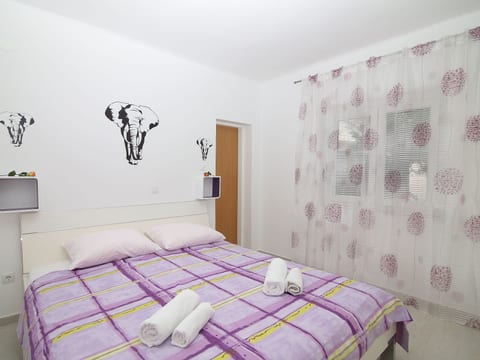 Modernes Apartment in der Nähe von Sunset Beach, WLAN, kostenloser Parkplatz