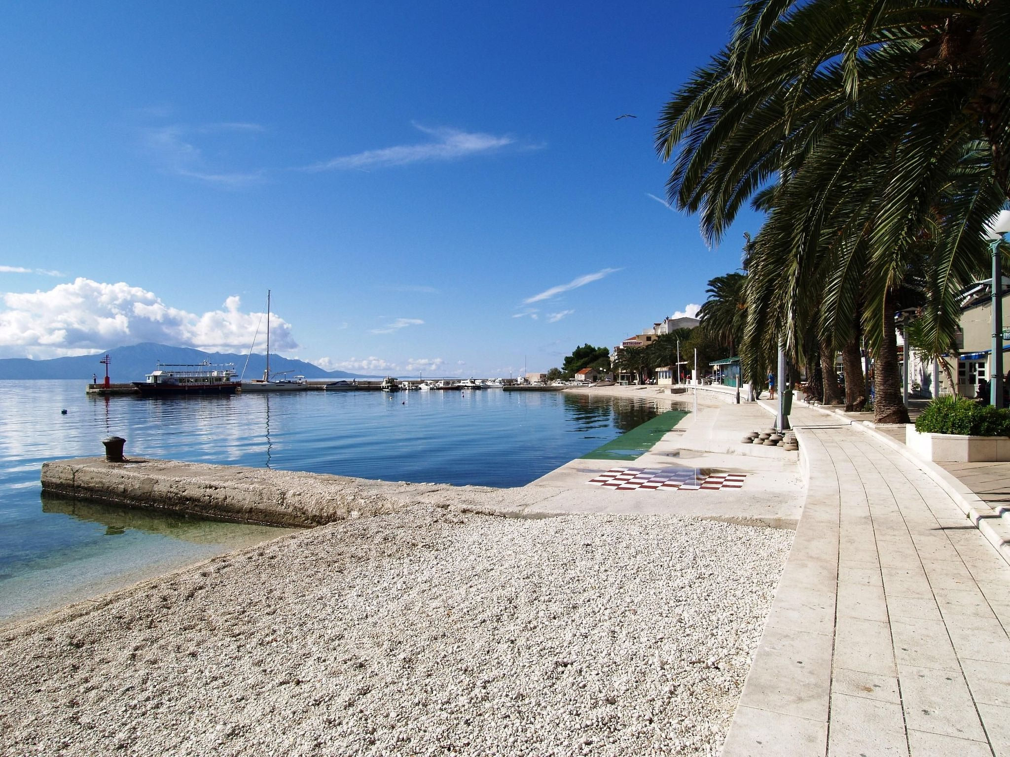 Gesamte Wohnung in Gradac mit Möbliertem Balkon
