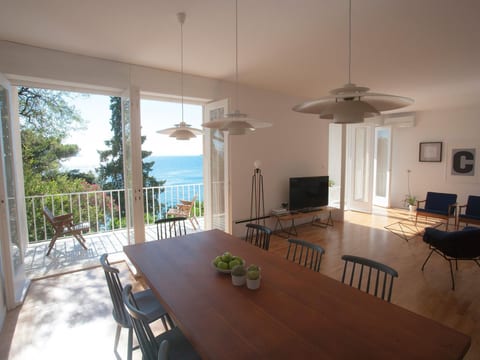 in Podaca mit Großem Balkon und Panoramablick