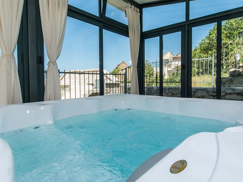 für 5 Personen ca. 218 m² in Podgora, Dalmatien (Gespanschaft Split-Dalmat