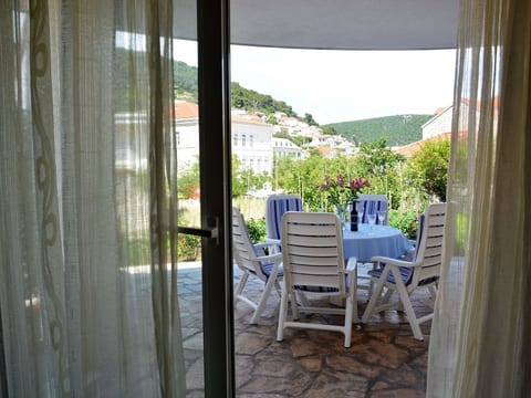 "Mladinic A1" mit Terrasse