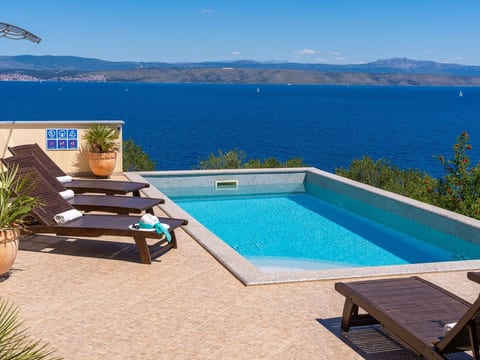 Vila Vita - 200m vom Strand mit beheiztem Pool