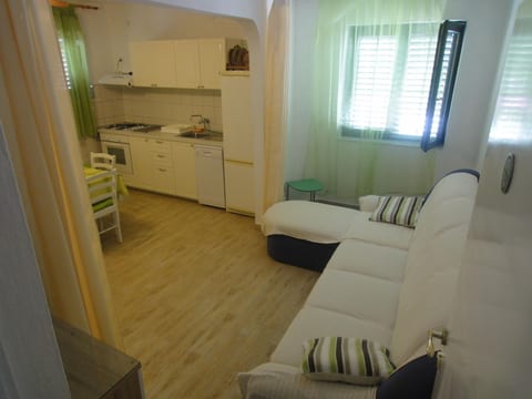 Appartement mit Terrasse