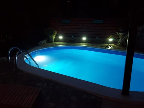 mit Balkon und Terrasse sowie Meerblick