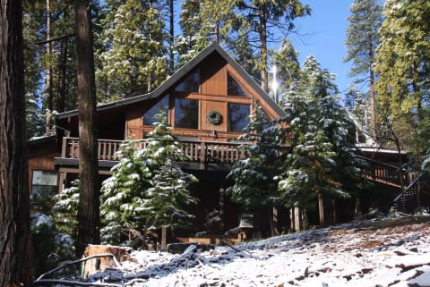 Snowflake Chalet