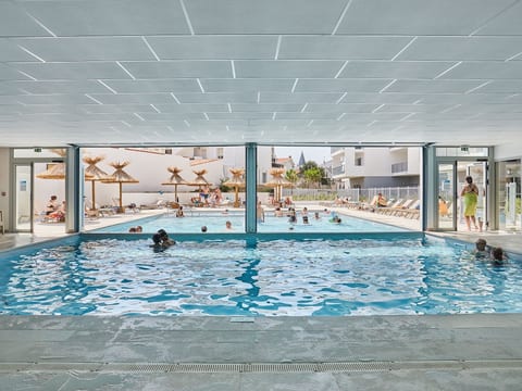 Pool Indoor