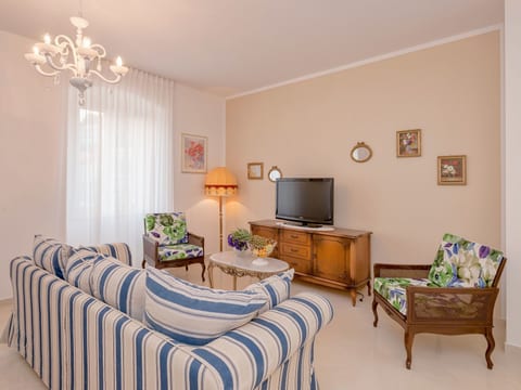 Villa Radovani mit privatem Pool und Panoramablick aufs Meer, Jelsa, Insel Hvar