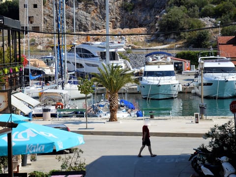 Wohnung in Marina mit Parkplatz, schöne Aussicht