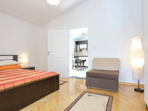 Ferienapartment mit Balkon für fünf Personen