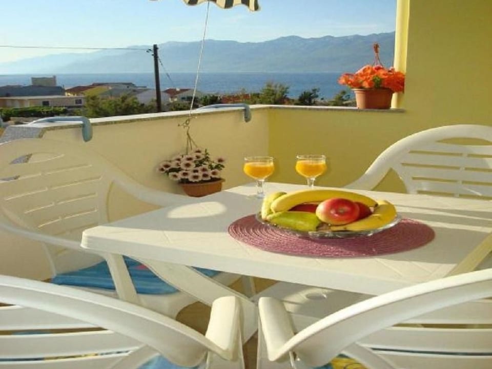 Appartement mit Balkon - Ražanac