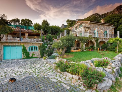 Ecovilla Mirabilis, prächtiges Ferienhaus mit Pool