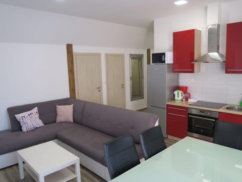für 8 Personen ca. 135 m&sup2; in Baška, Adriaküste Kroatien (Kroatische Inseln