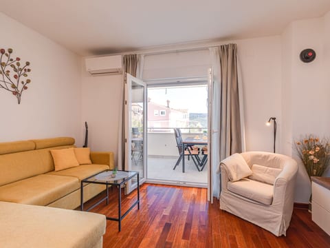 Wohnung mit Gemeinschaftspool