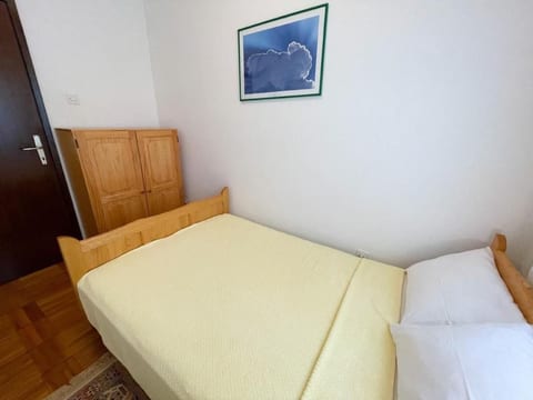 Appartement in Šmrika mit Terrasse und Grill