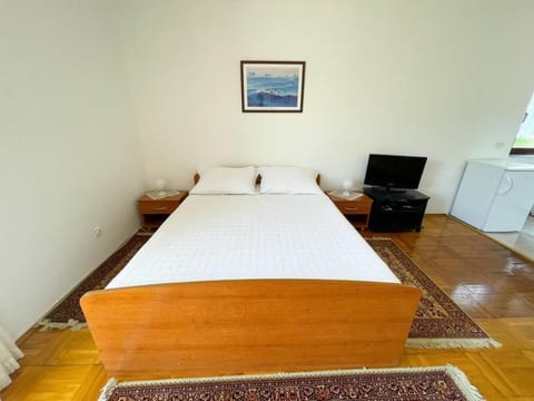 Wohnung in Šmrika mit Grill und Terrasse