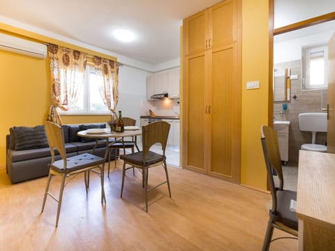 "Raspolic" mit Terrasse