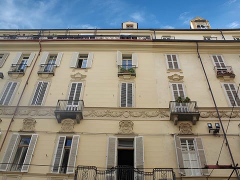 Historic house "3 minutes to Palazzo Reale"