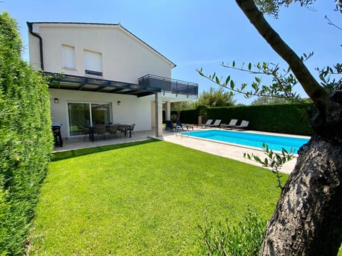 Ferienvilla "Divina" mit privatem Pool