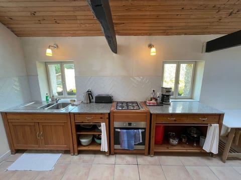Haus mit großem Komfort, 20 Min. von den Stränden entfernt