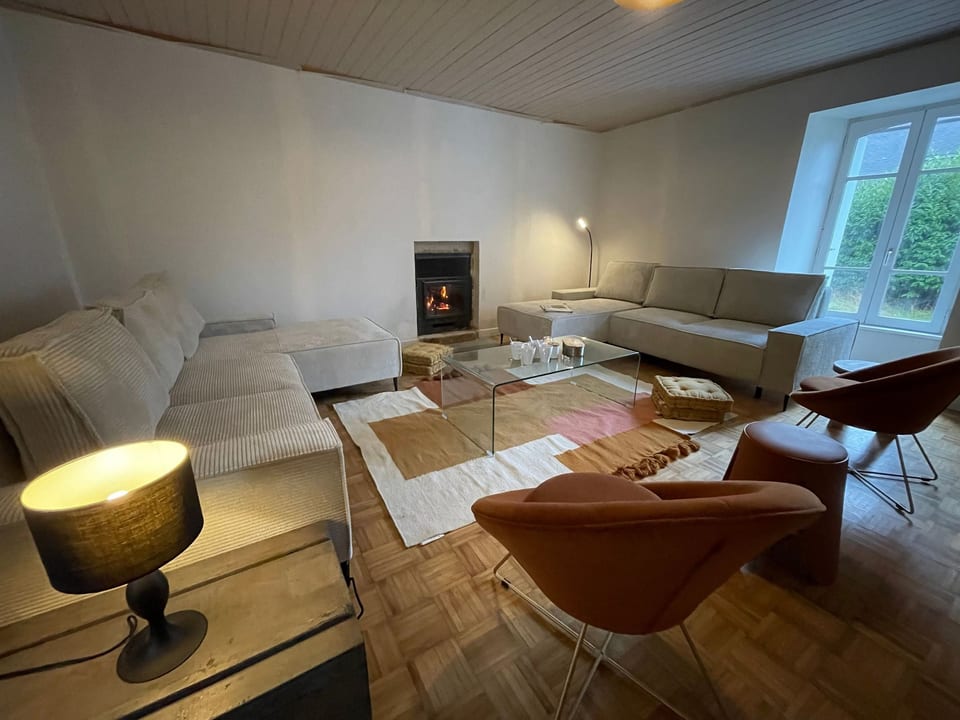Haus mit großem Komfort, 20 Min. von den Stränden entfernt - Rosporden