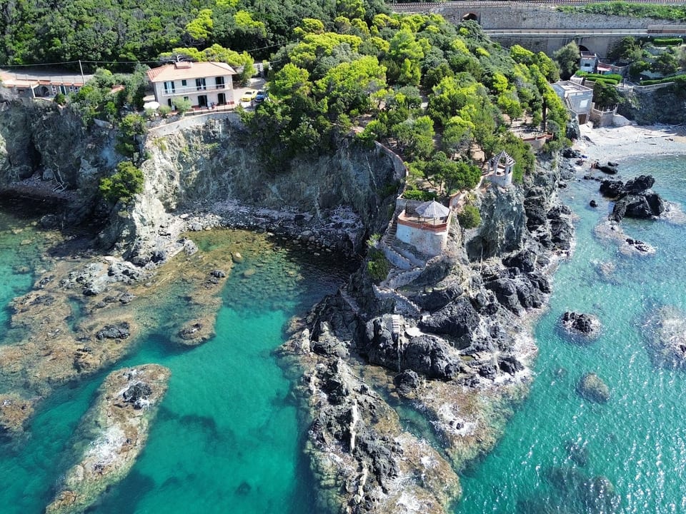 2 Zugänge zum Privatstrand - Roc Villa - Rosignano Marittimo