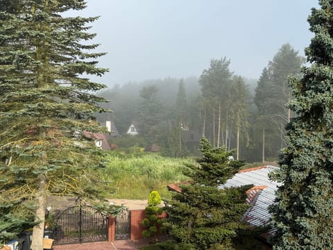 Ferienvilla mit Garten, Grill und Terrasse