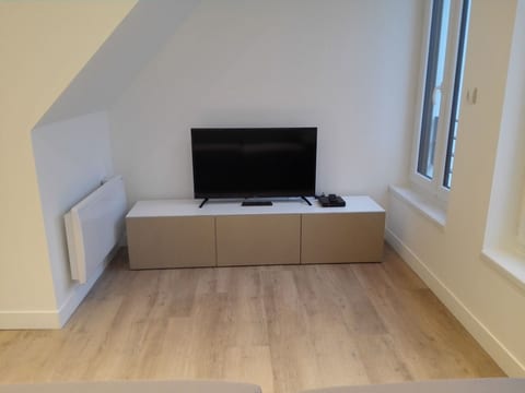 T2 Helle Stadtzentrum Voltaire Zimmer Hof