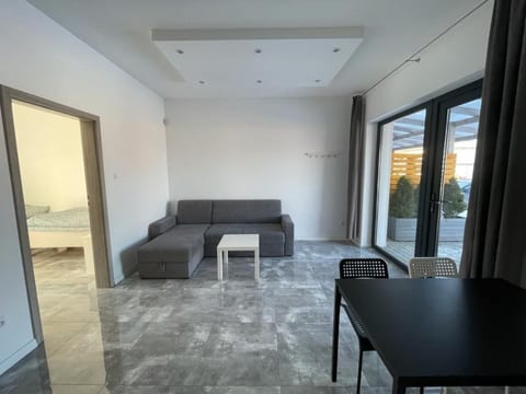 Wohnung in Gąski mit Terrasse, Garten und Grill