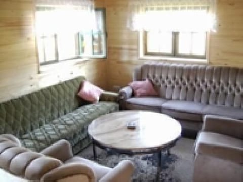 Gemütliches Ferienhaus mit Garten und Terrasse