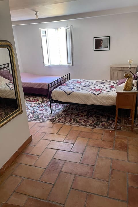 "Haus schlucht Verdon"