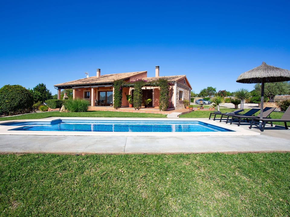 Finca Oliveres - Muro