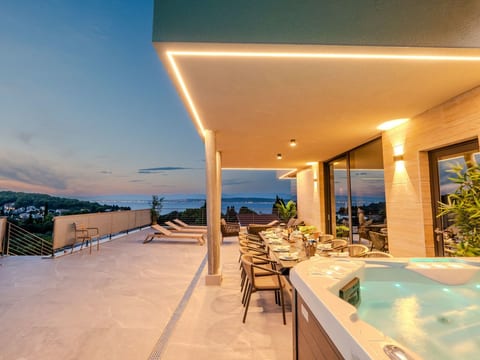 Urlaub Luxusvilla "Villa Supreme Pasman" neu