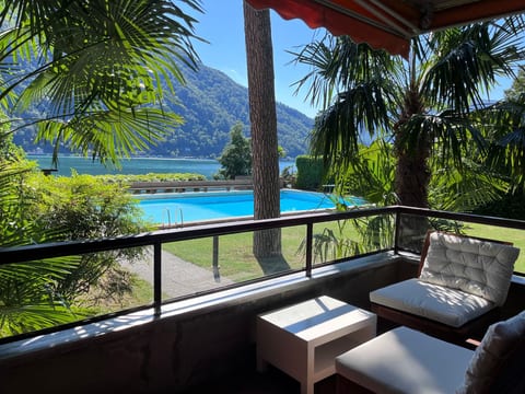 "Lake Escape", mit Pool