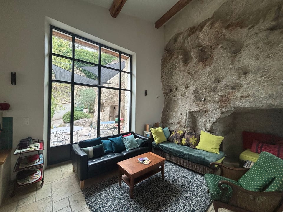 Dorfhaus in provenzalischem Stil mit Pool - Chamaret