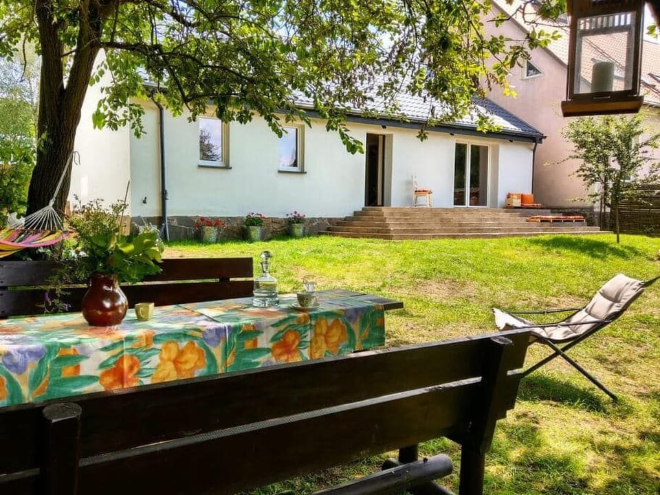 Ganzes Haus zur alleinigen Nutzung im Herzen des Zielonka-Waldes - Kiszkowo