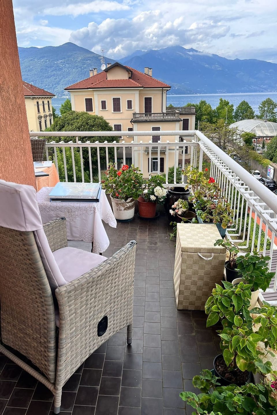 Casa Verdi am See, nur einen Steinwurf vom Stad - Luino