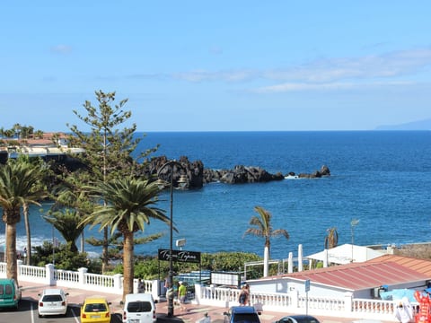 Große Wohnung in Puerto De Santiago und Meerblick