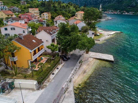 Ferienappartement am Meer mit Terrasse