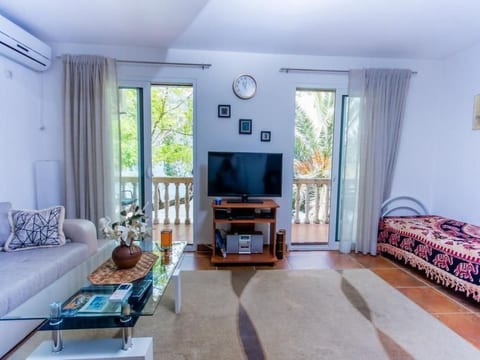 Ferienappartement am Meer mit Terrasse